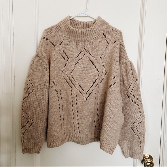 H&M Sweaters - H&M Knit Cutout Geometric Puff Sleeve Sweater